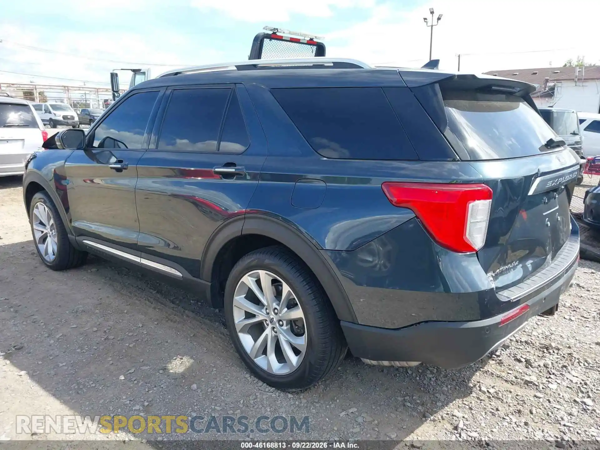 3 Фотография поврежденного автомобиля 1FM5K8HW3NNA11331 FORD EXPLORER 2022
