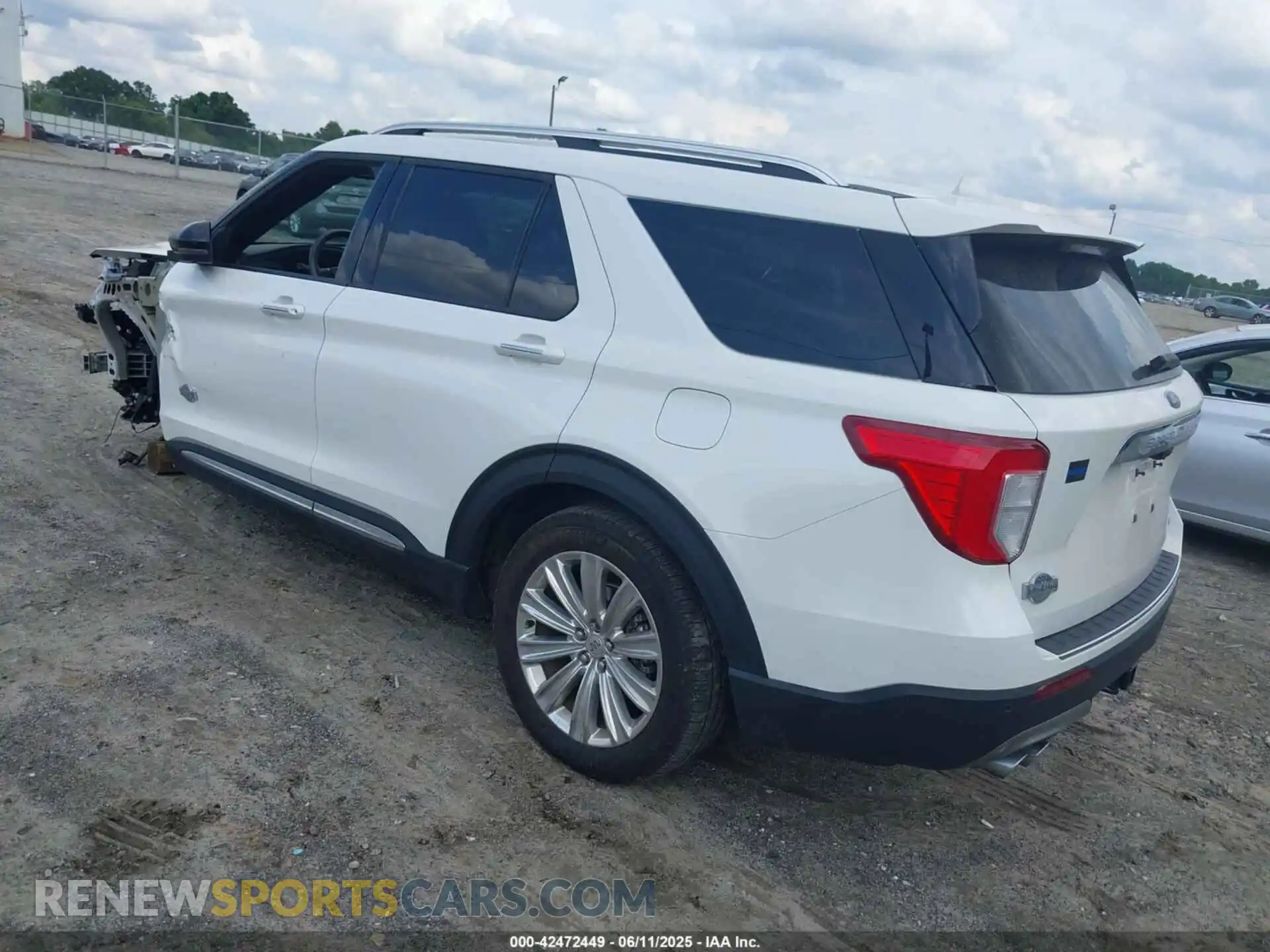 3 Photograph of a damaged car 1FM5K8LC9NGA81403 FORD EXPLORER 2022