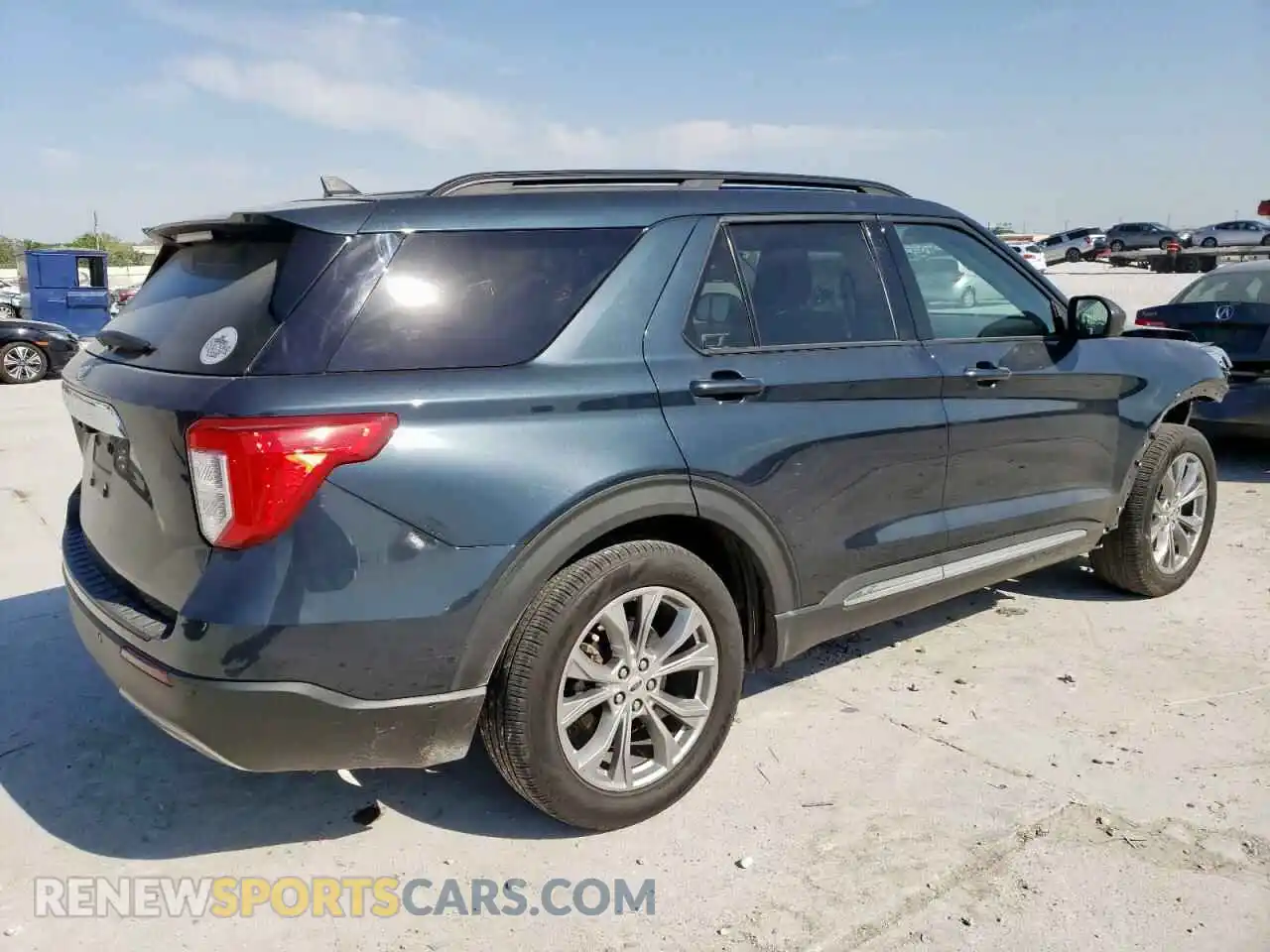 3 Photograph of a damaged car 1FMSK7DH0NGB99279 FORD EXPLORER 2022