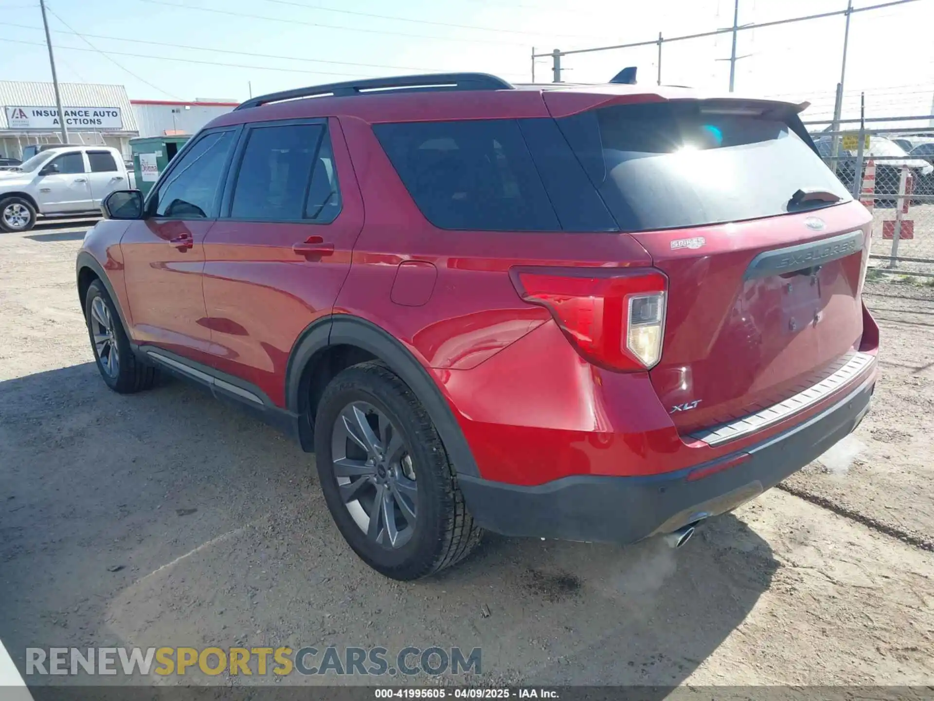 3 Photograph of a damaged car 1FMSK7DH0NGC25010 FORD EXPLORER 2022
