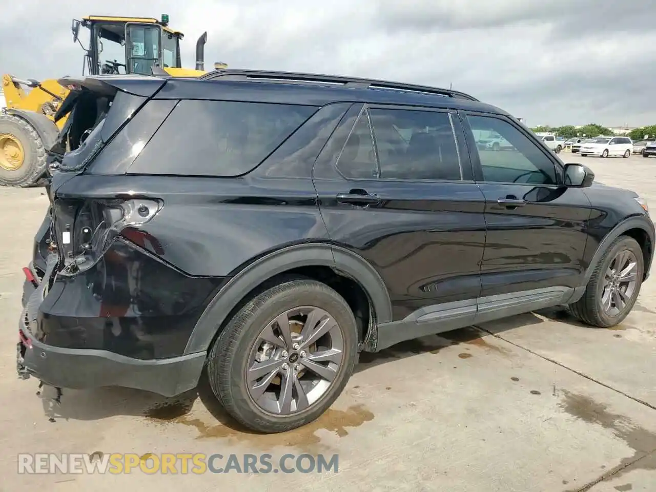 3 Photograph of a damaged car 1FMSK7DH0NGC47671 FORD EXPLORER 2022