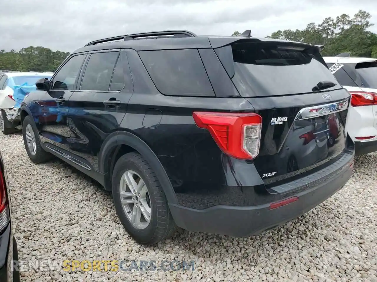 2 Photograph of a damaged car 1FMSK7DH1NGA30002 FORD EXPLORER 2022