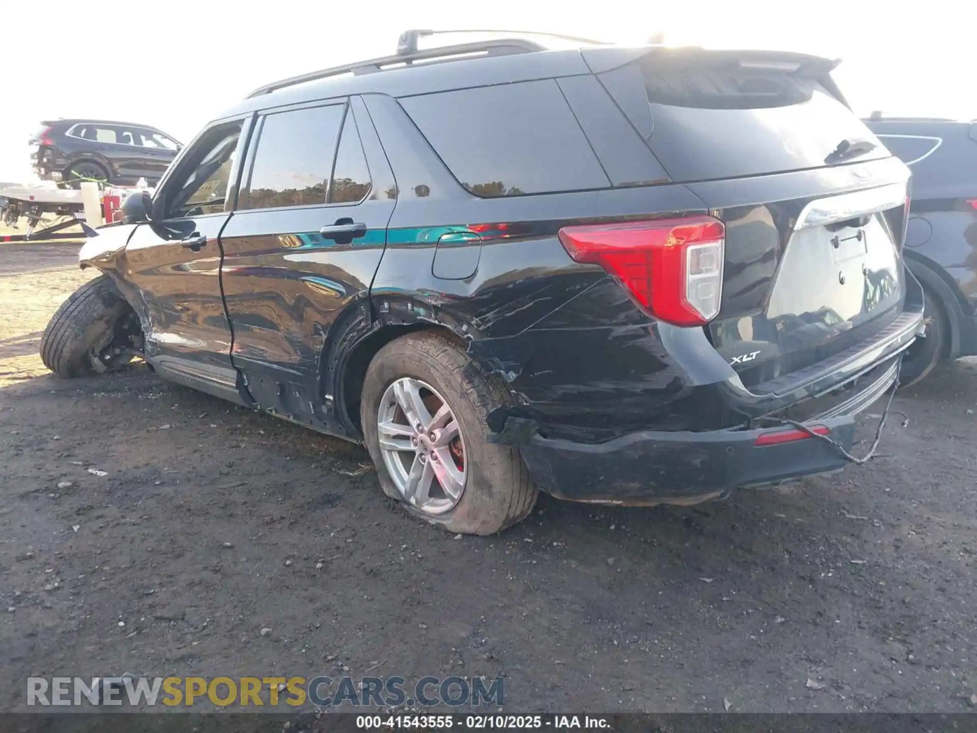 3 Photograph of a damaged car 1FMSK7DH1NGB07662 FORD EXPLORER 2022