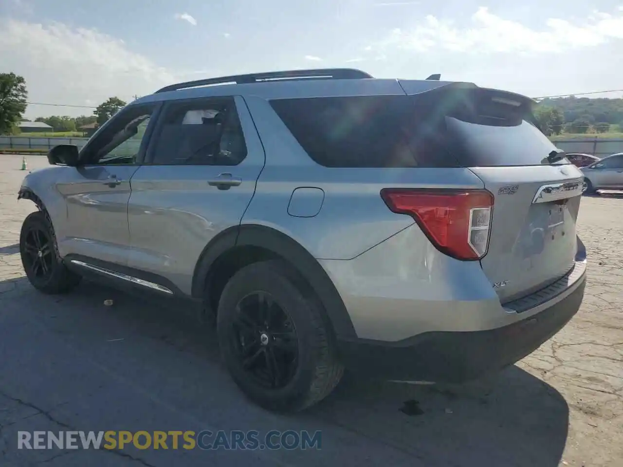 2 Photograph of a damaged car 1FMSK7DH1NGC38333 FORD EXPLORER 2022