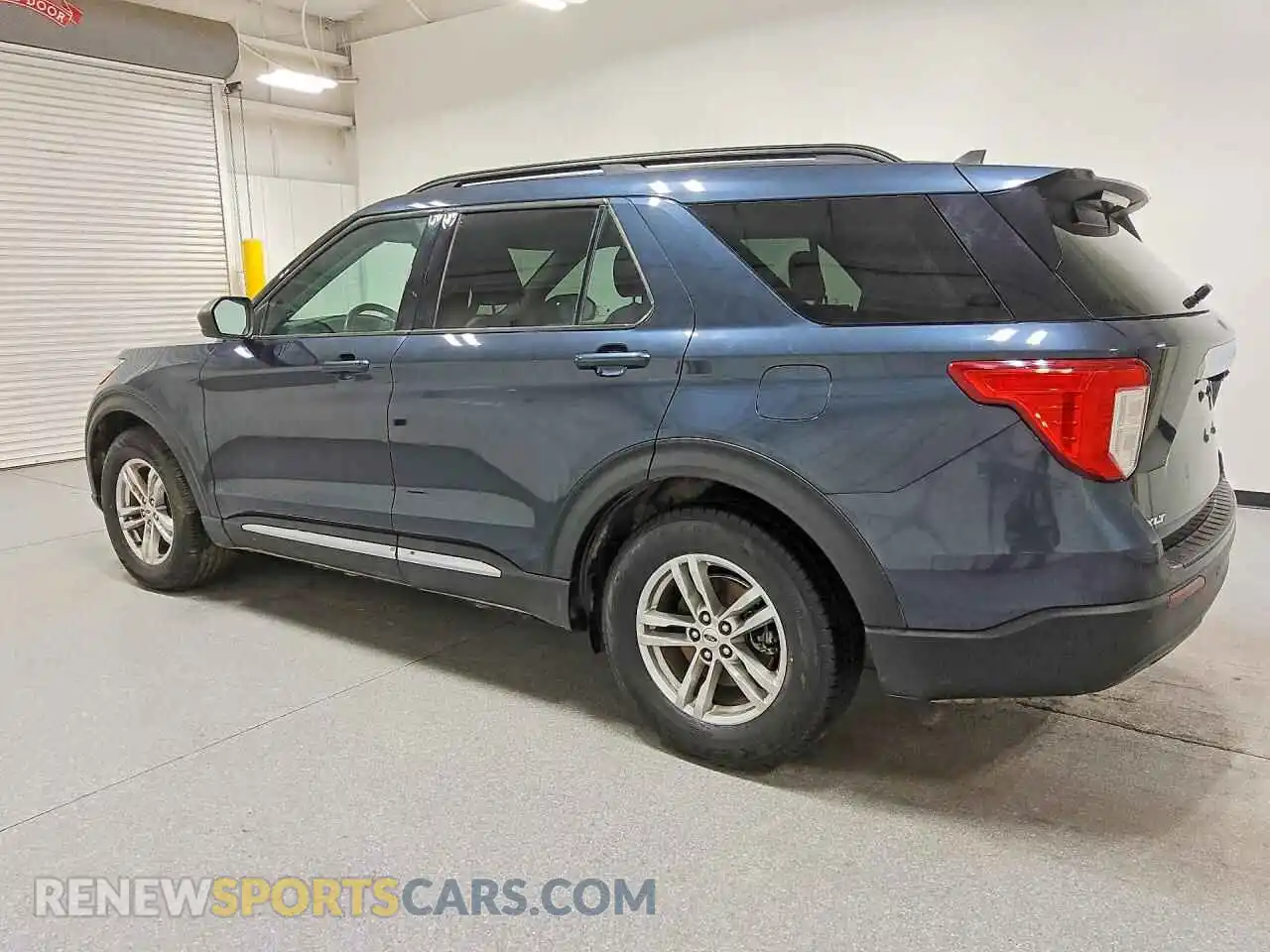 2 Photograph of a damaged car 1FMSK7DH3NGA13623 FORD EXPLORER 2022