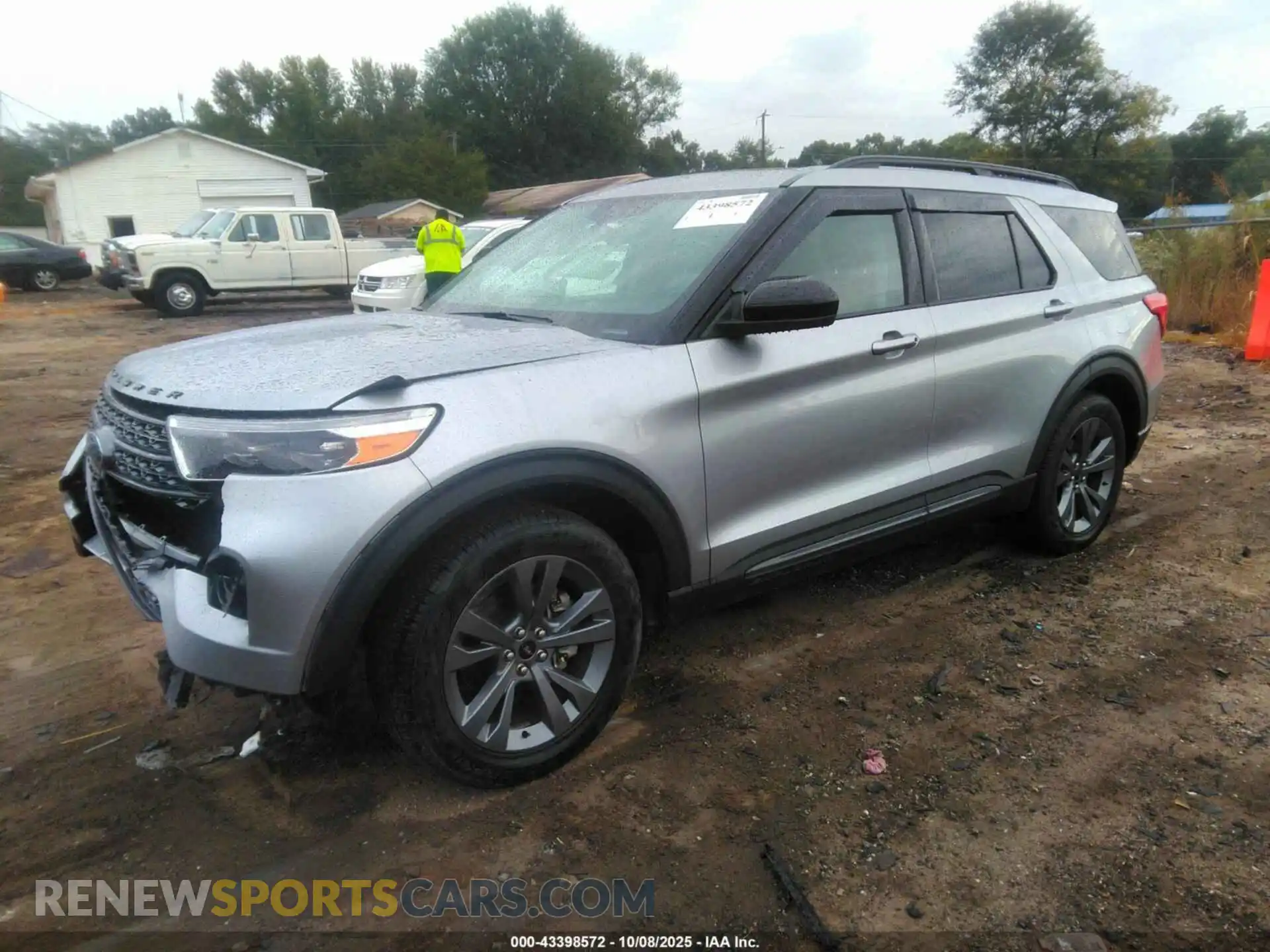 2 Photograph of a damaged car 1FMSK7DH3NGB17240 FORD EXPLORER 2022