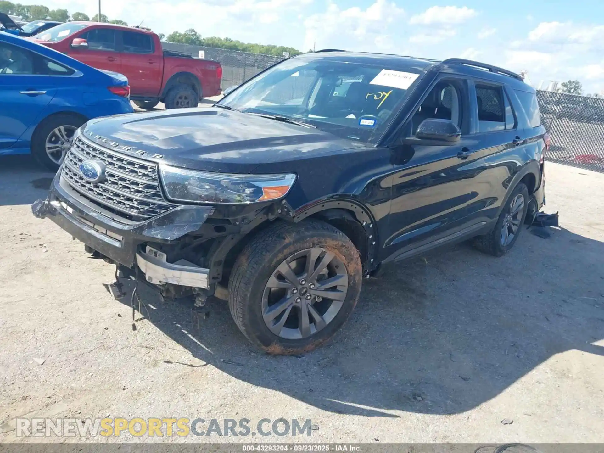2 Фотография поврежденного автомобиля 1FMSK7DH4NGC02099 FORD EXPLORER 2022
