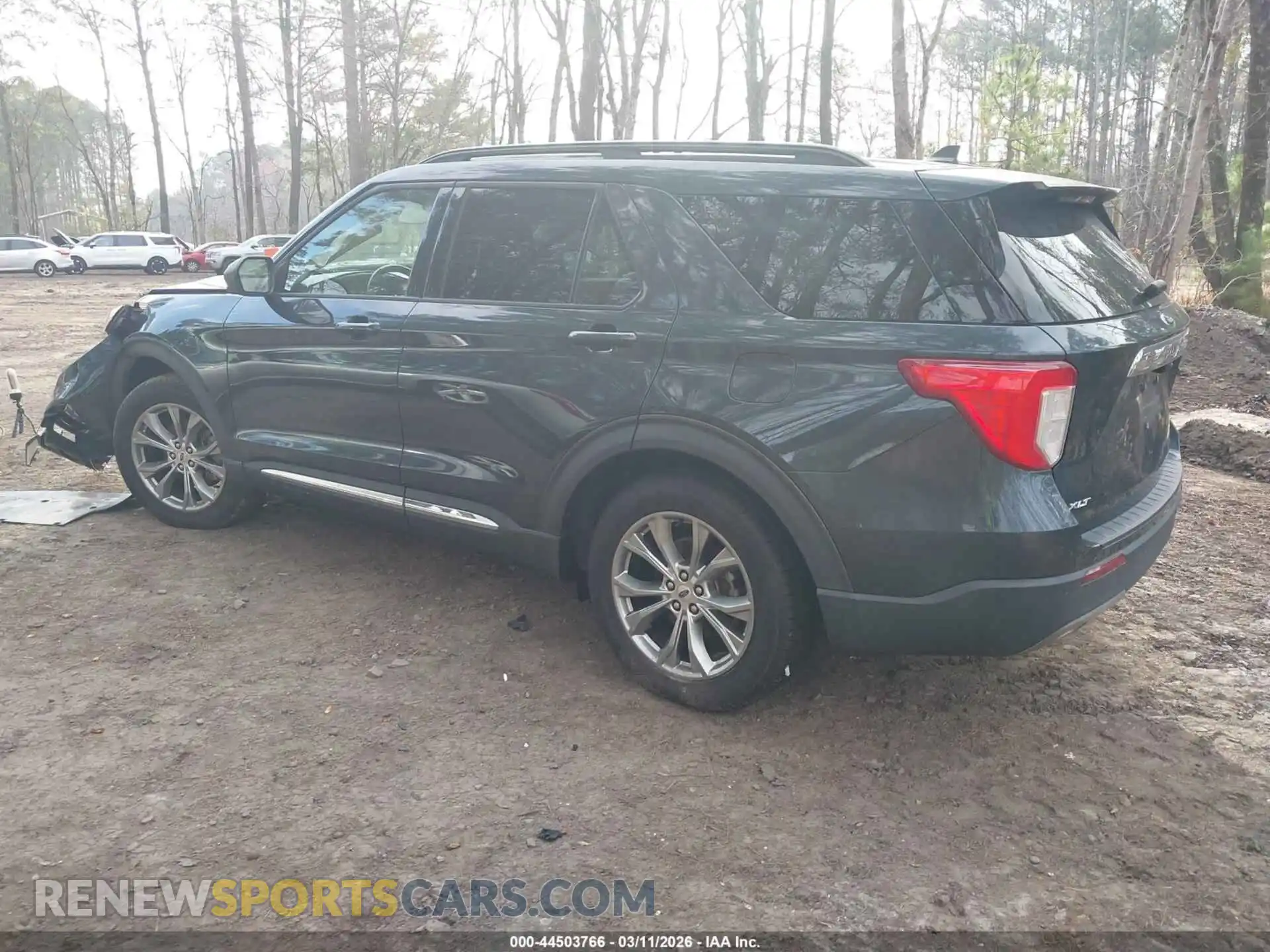 3 Photograph of a damaged car 1FMSK7DH5NGA14921 FORD EXPLORER 2022