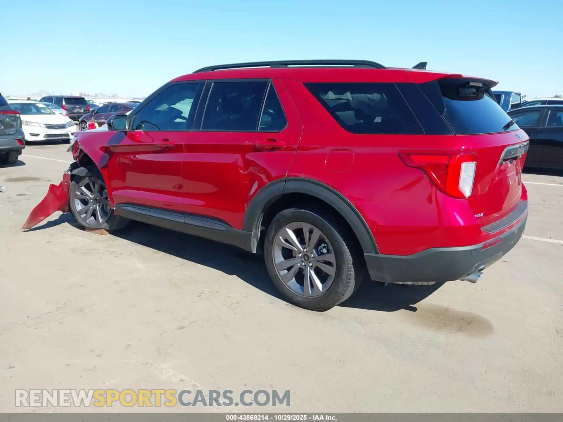 3 Photograph of a damaged car 1FMSK7DH5NGC19185 FORD EXPLORER 2022