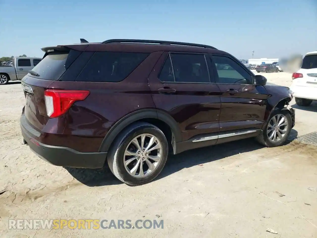 3 Photograph of a damaged car 1FMSK7DH5NGC46242 FORD EXPLORER 2022