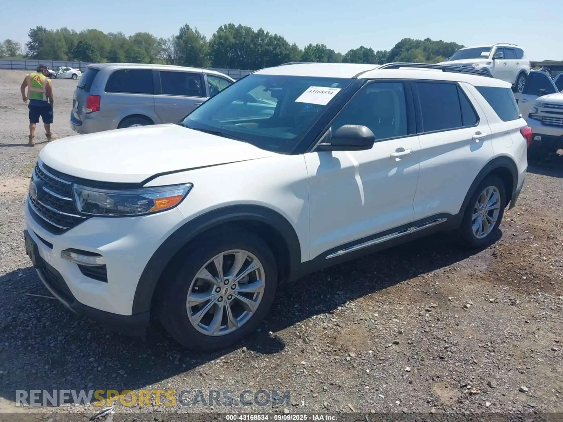 2 Photograph of a damaged car 1FMSK7DH6NGC32429 FORD EXPLORER 2022
