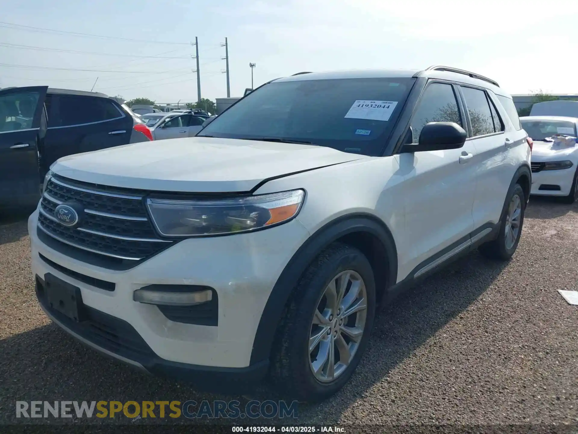 2 Photograph of a damaged car 1FMSK7DH6NGC49022 FORD EXPLORER 2022