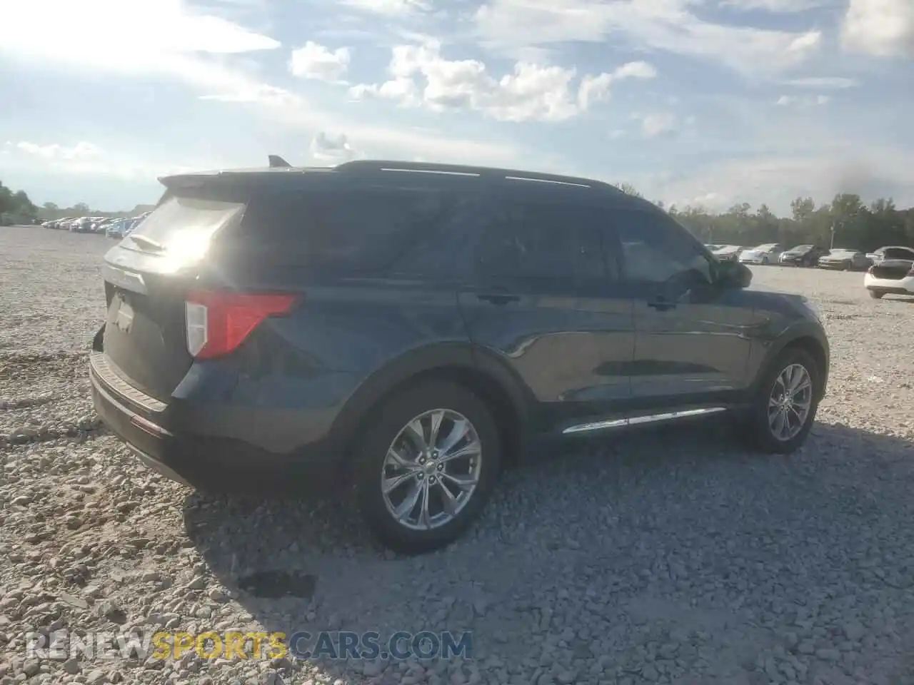 3 Photograph of a damaged car 1FMSK7DH7NGA35799 FORD EXPLORER 2022