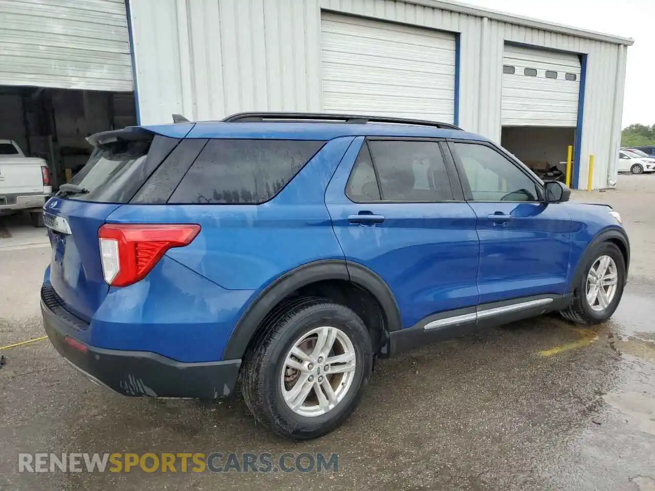 3 Photograph of a damaged car 1FMSK7DH7NGC02324 FORD EXPLORER 2022