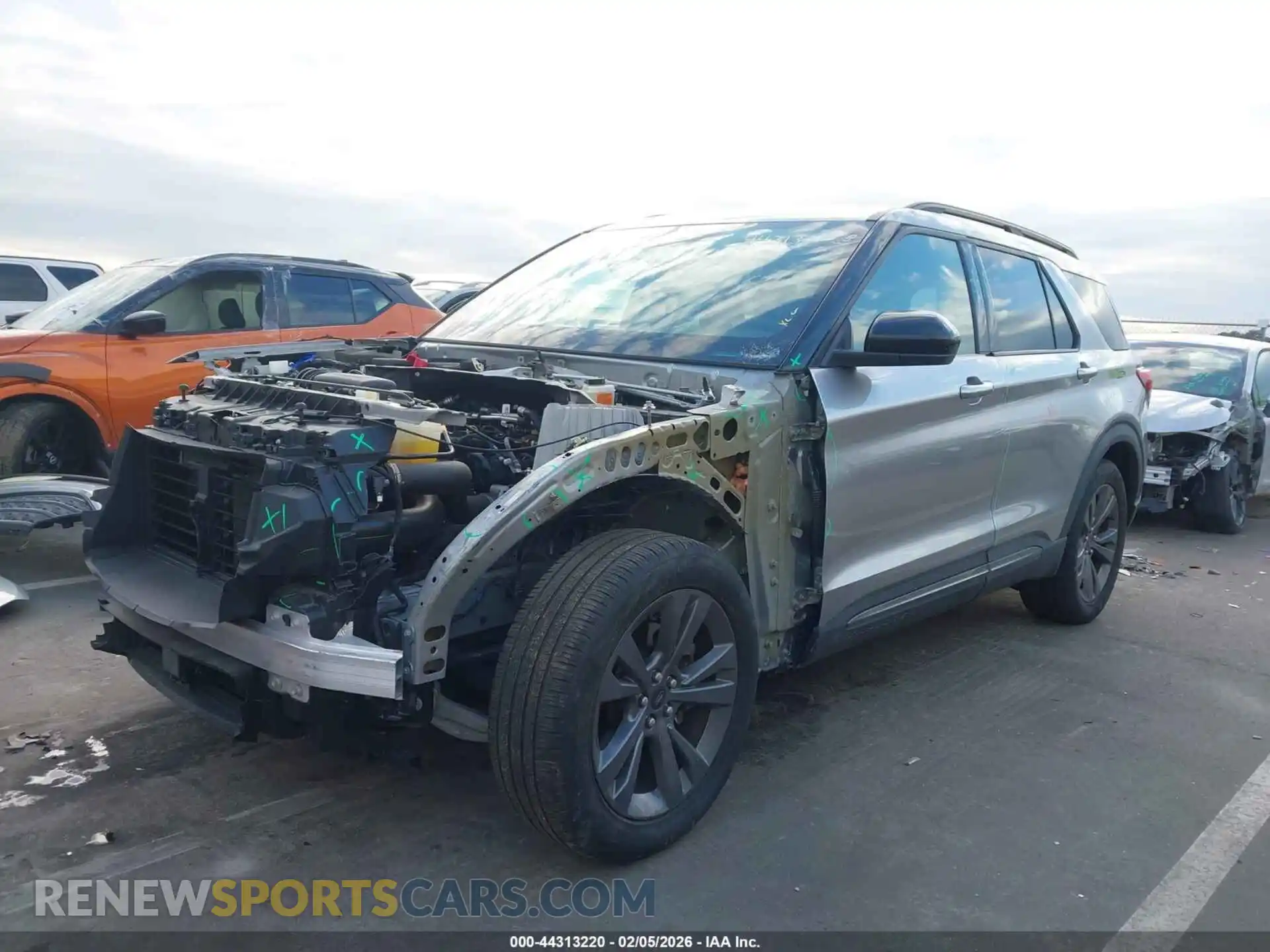 2 Photograph of a damaged car 1FMSK7DH7NGC33203 FORD EXPLORER 2022