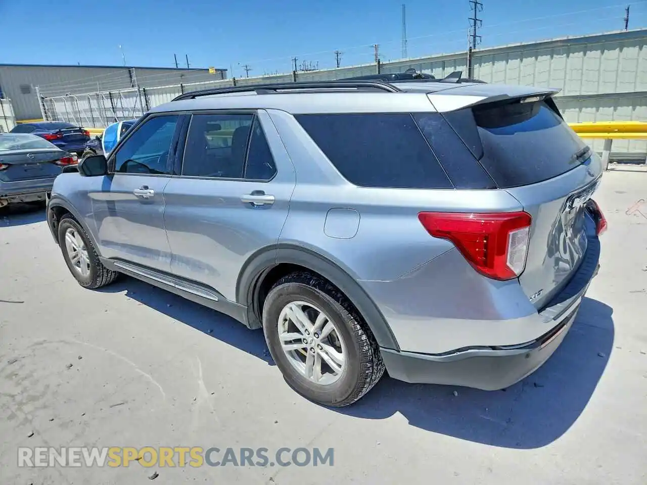 2 Photograph of a damaged car 1FMSK7DH8NGB67163 FORD EXPLORER 2022