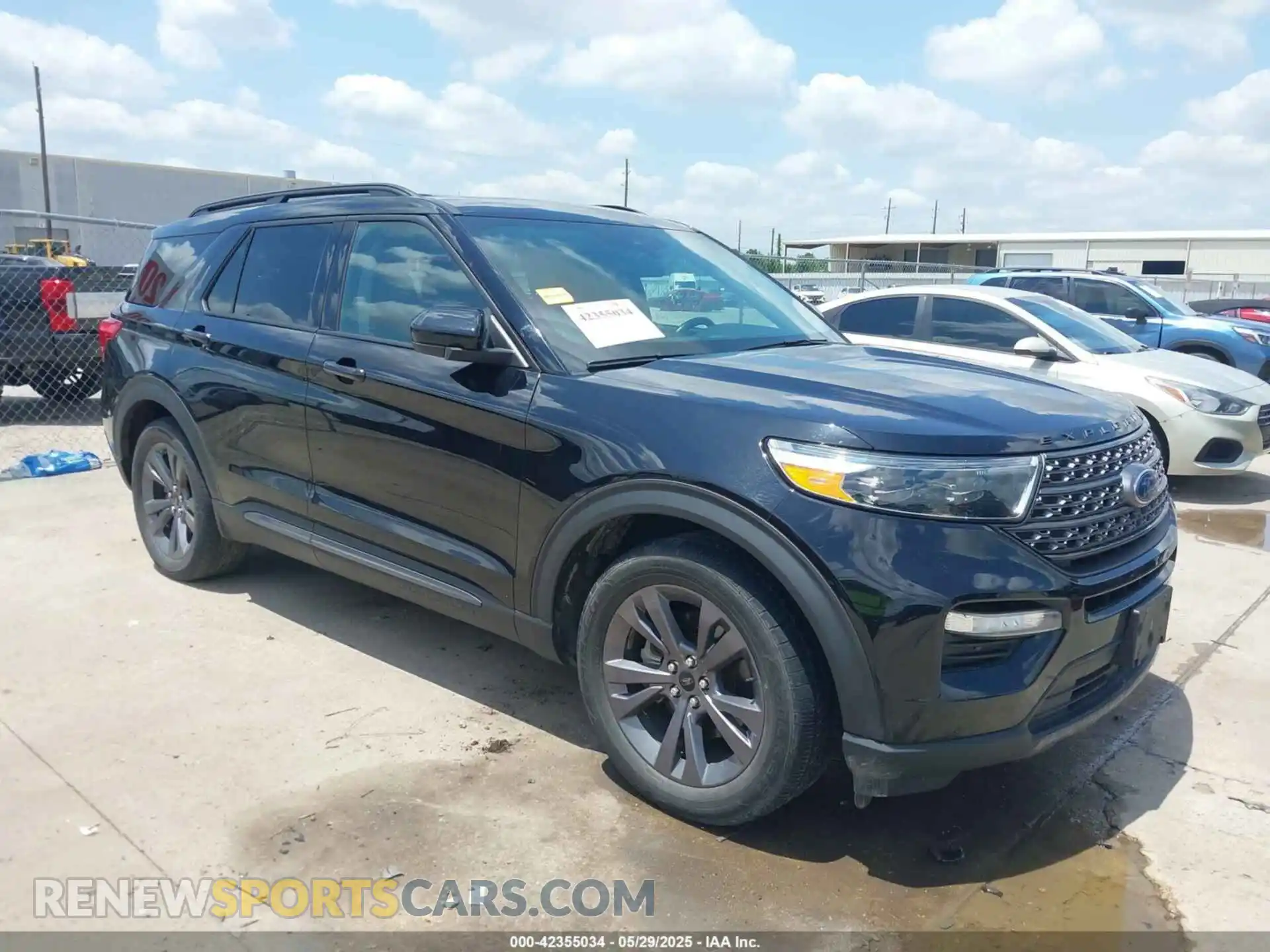 1 Фотография поврежденного автомобиля 1FMSK7DH9NGB42370 FORD EXPLORER 2022