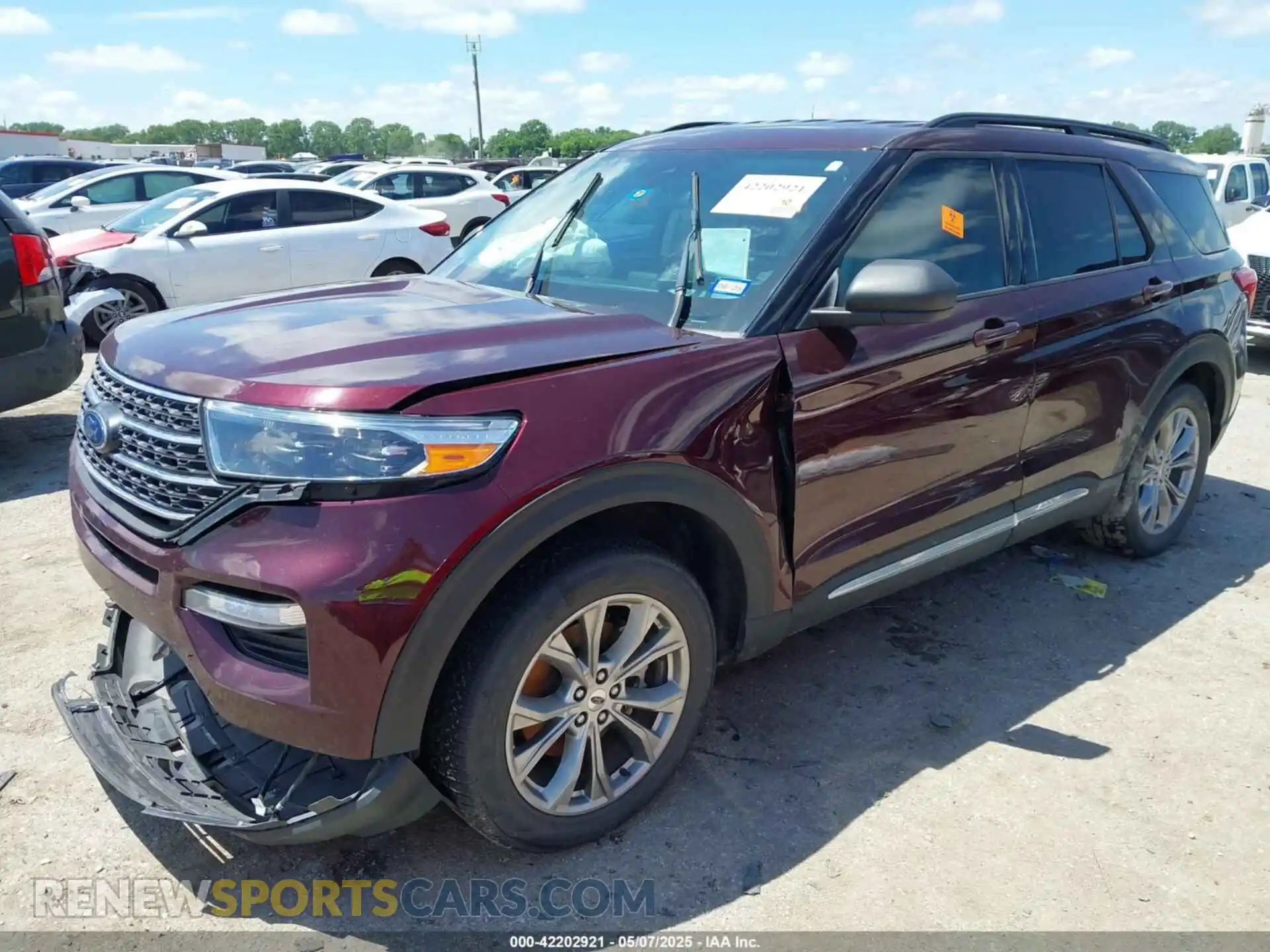 2 Photograph of a damaged car 1FMSK7DHXNGA33433 FORD EXPLORER 2022