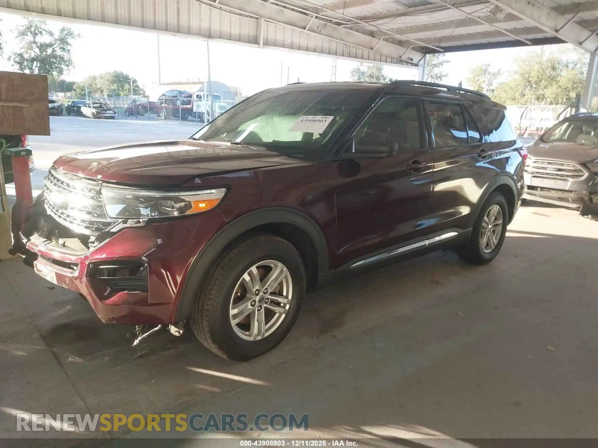 2 Photograph of a damaged car 1FMSK7DHXNGA38485 FORD EXPLORER 2022