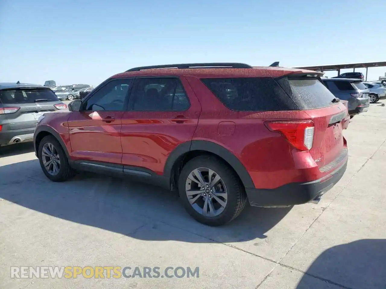 2 Photograph of a damaged car 1FMSK7DHXNGA76072 FORD EXPLORER 2022