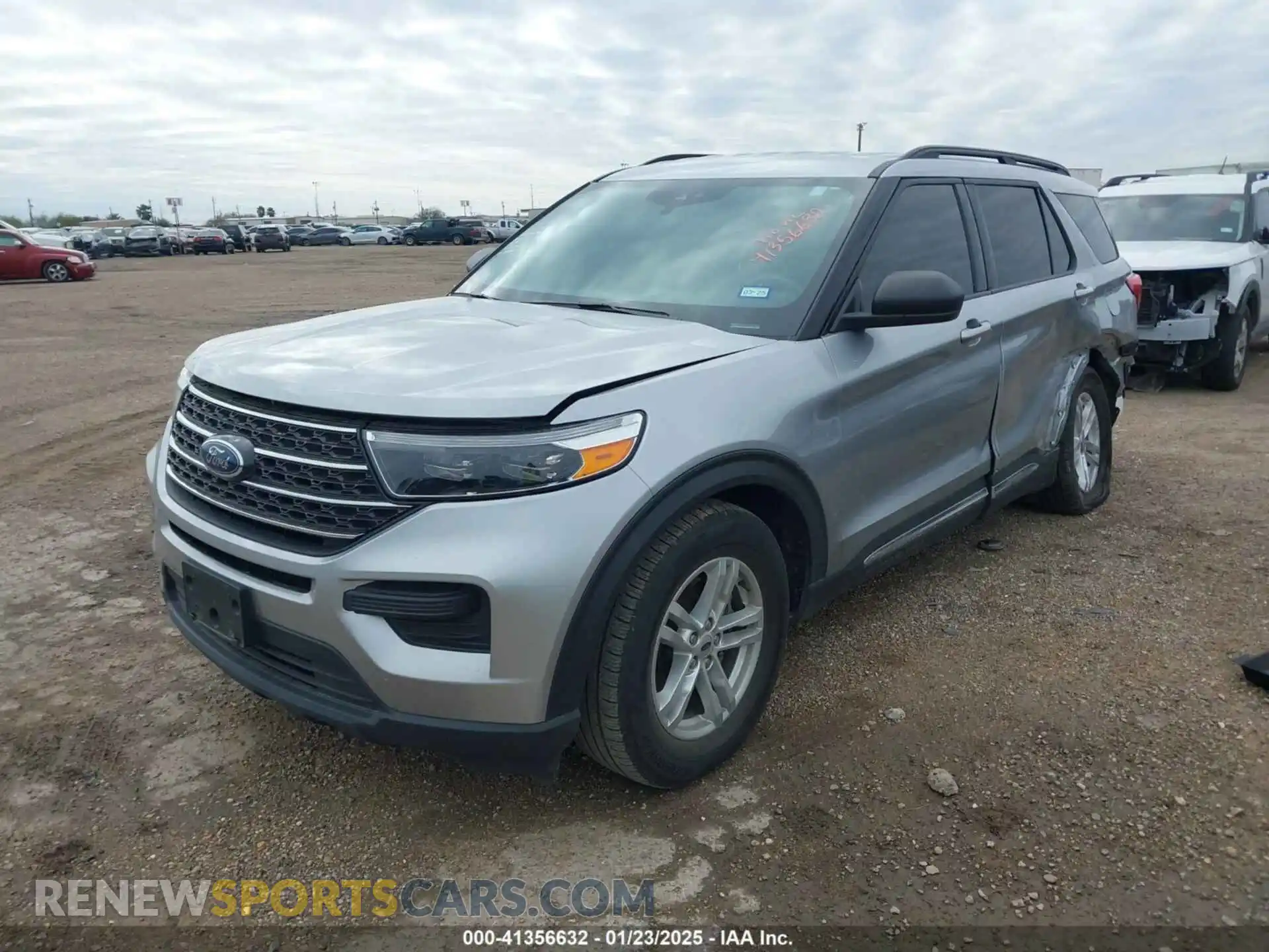 2 Photograph of a damaged car 1FMSK7DHXNGA80459 FORD EXPLORER 2022