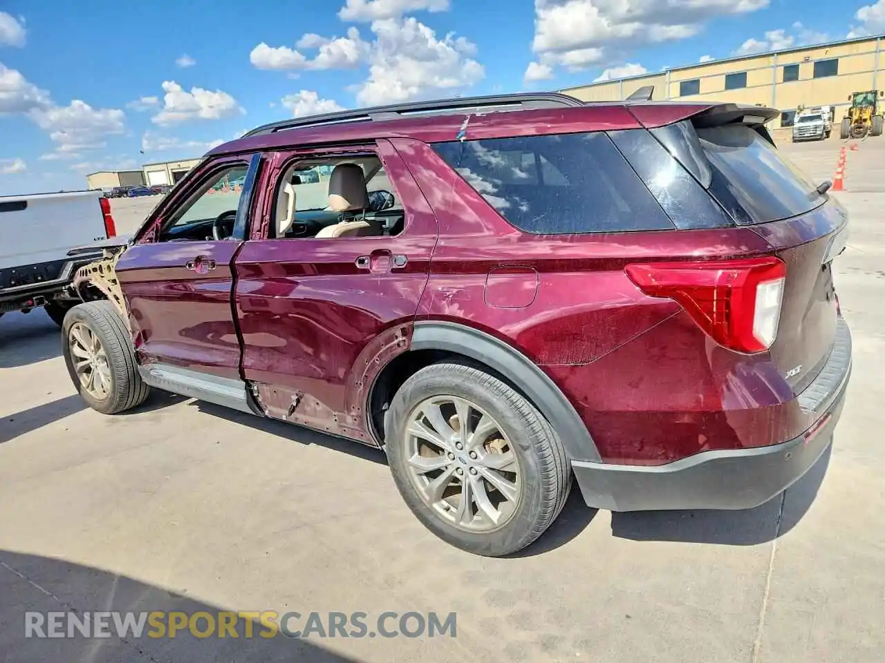 2 Photograph of a damaged car 1FMSK7DHXNGB64233 FORD EXPLORER 2022