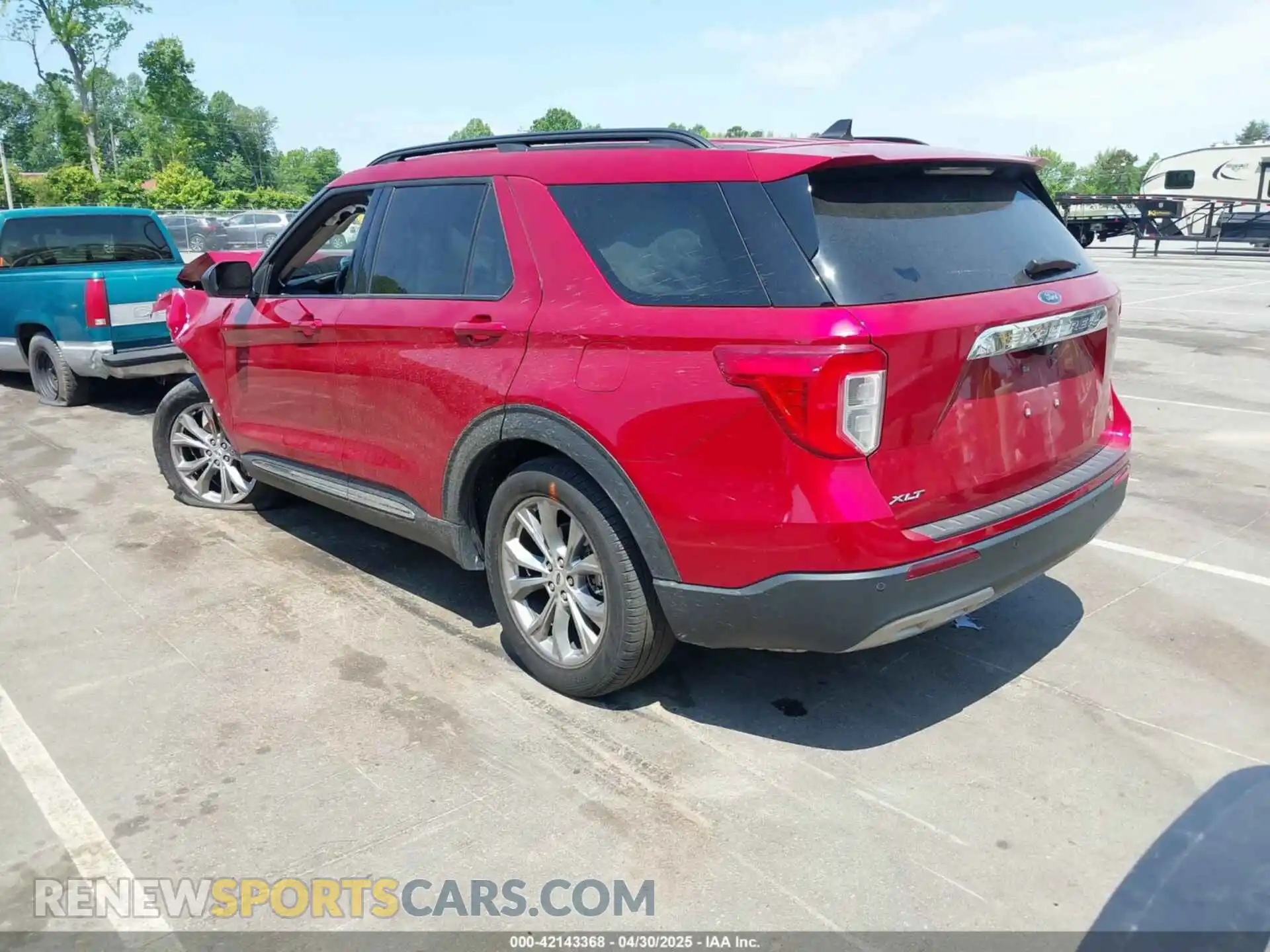 3 Photograph of a damaged car 1FMSK7DHXNGC30814 FORD EXPLORER 2022