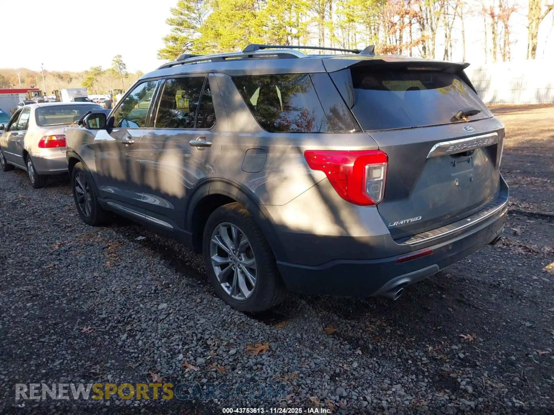 3 Photograph of a damaged car 1FMSK7FH2NGA54550 FORD EXPLORER 2022