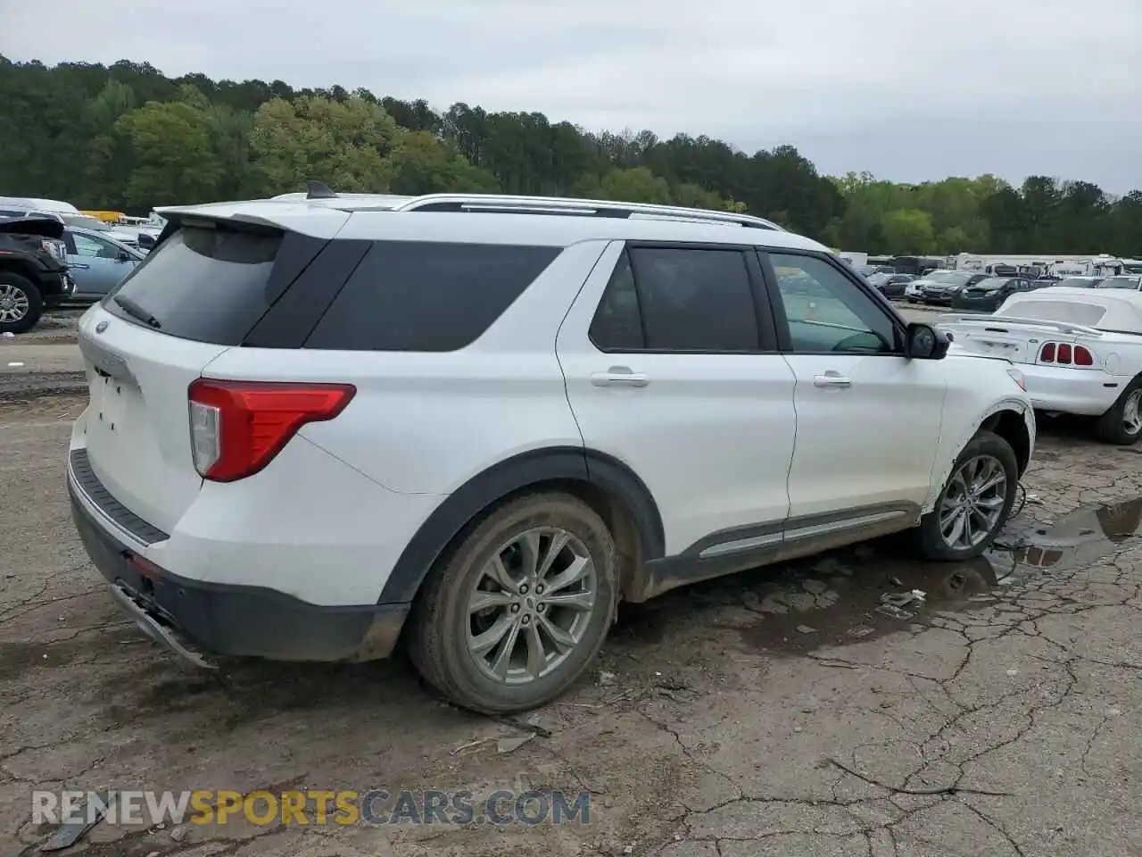 3 Photograph of a damaged car 1FMSK7FH3NGA94393 FORD EXPLORER 2022