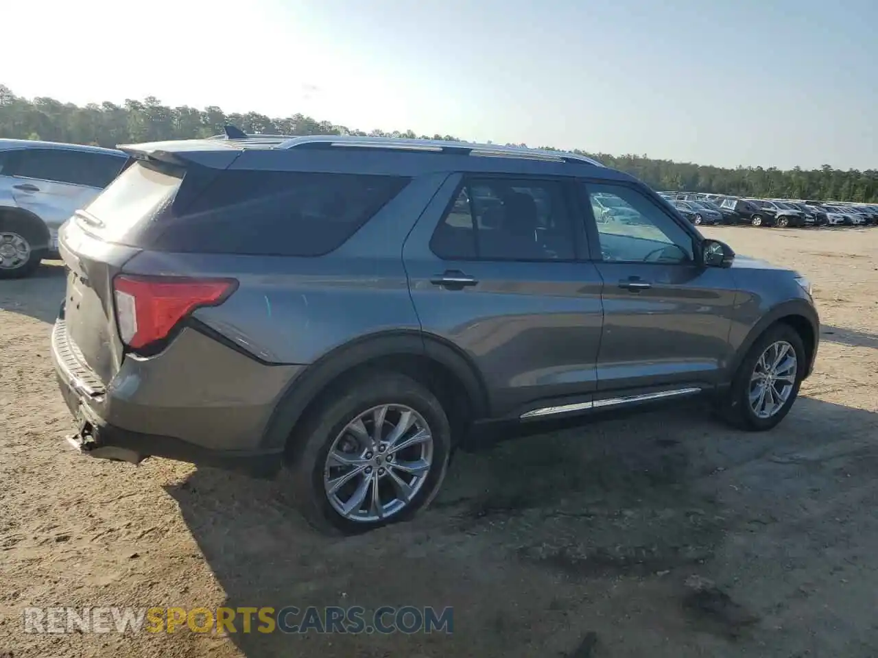 3 Photograph of a damaged car 1FMSK7FH5NGA55644 FORD EXPLORER 2022