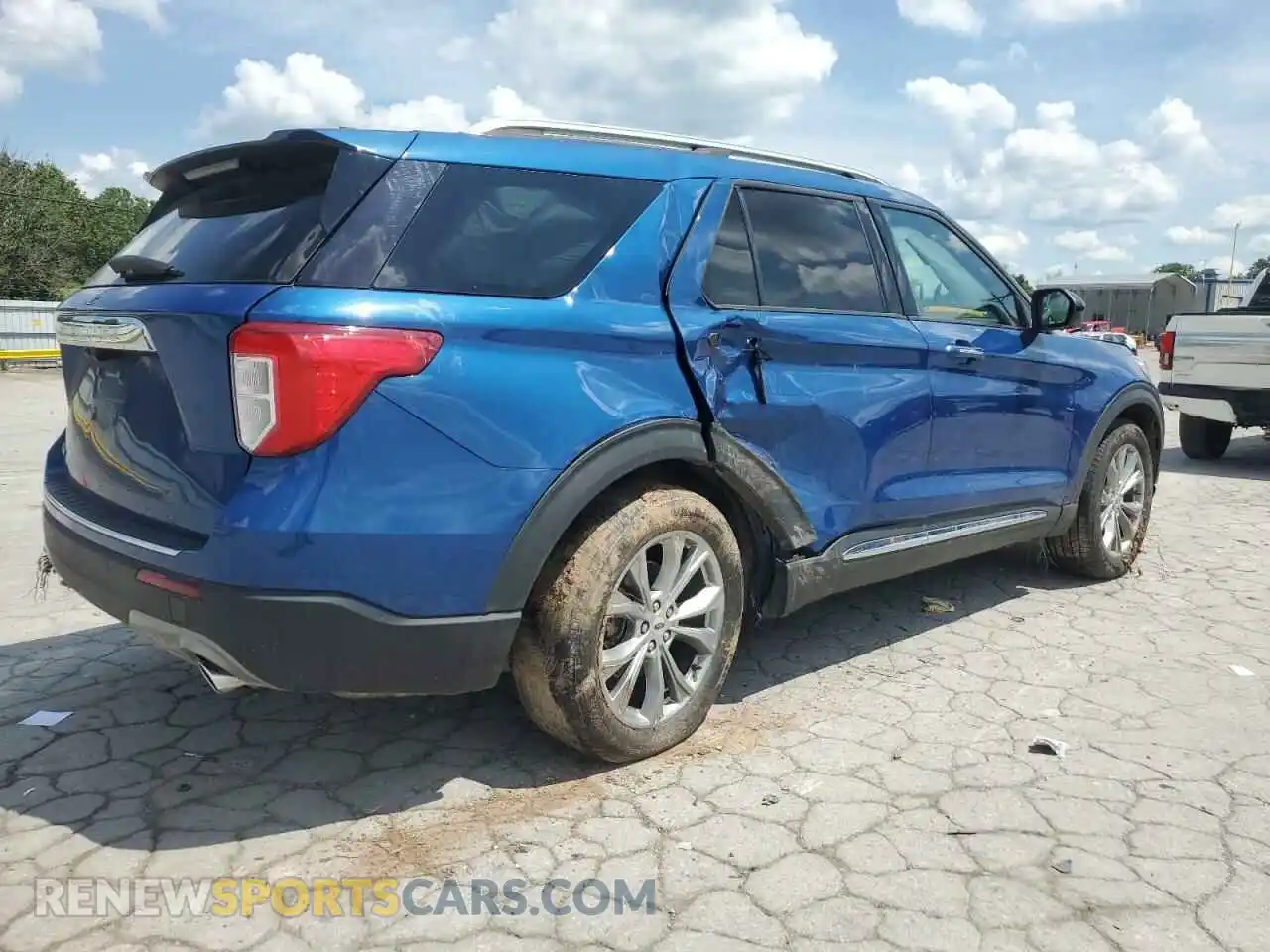 3 Photograph of a damaged car 1FMSK7FH5NGA64604 FORD EXPLORER 2022