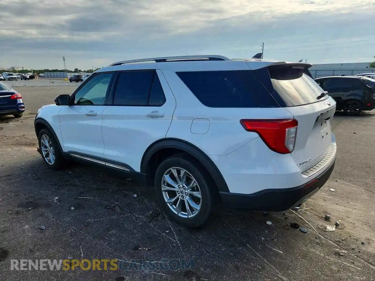 2 Photograph of a damaged car 1FMSK7FH7NGA61977 FORD EXPLORER 2022