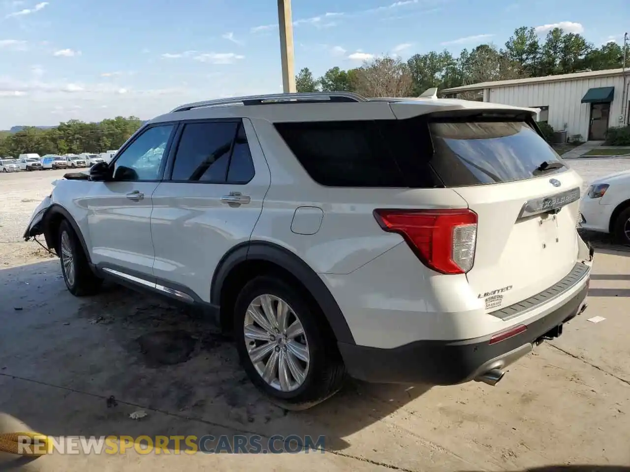 2 Photograph of a damaged car 1FMSK7FH8NGA45089 FORD EXPLORER 2022