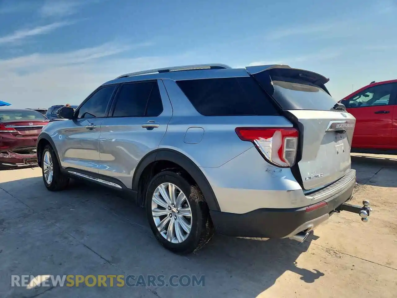 2 Photograph of a damaged car 1FMSK7FH8NGB64129 FORD EXPLORER 2022