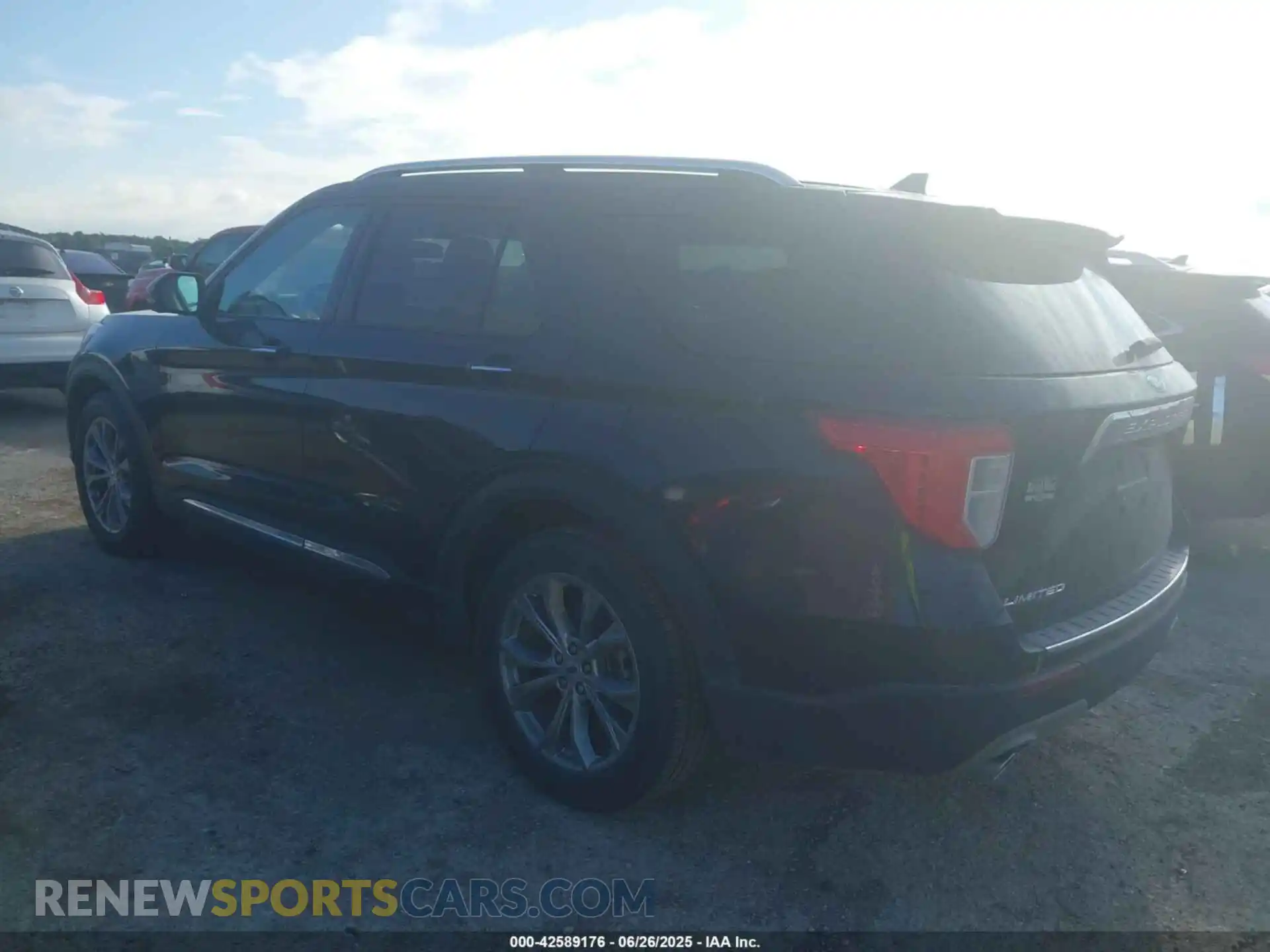 3 Photograph of a damaged car 1FMSK7FH9NGB55892 FORD EXPLORER 2022