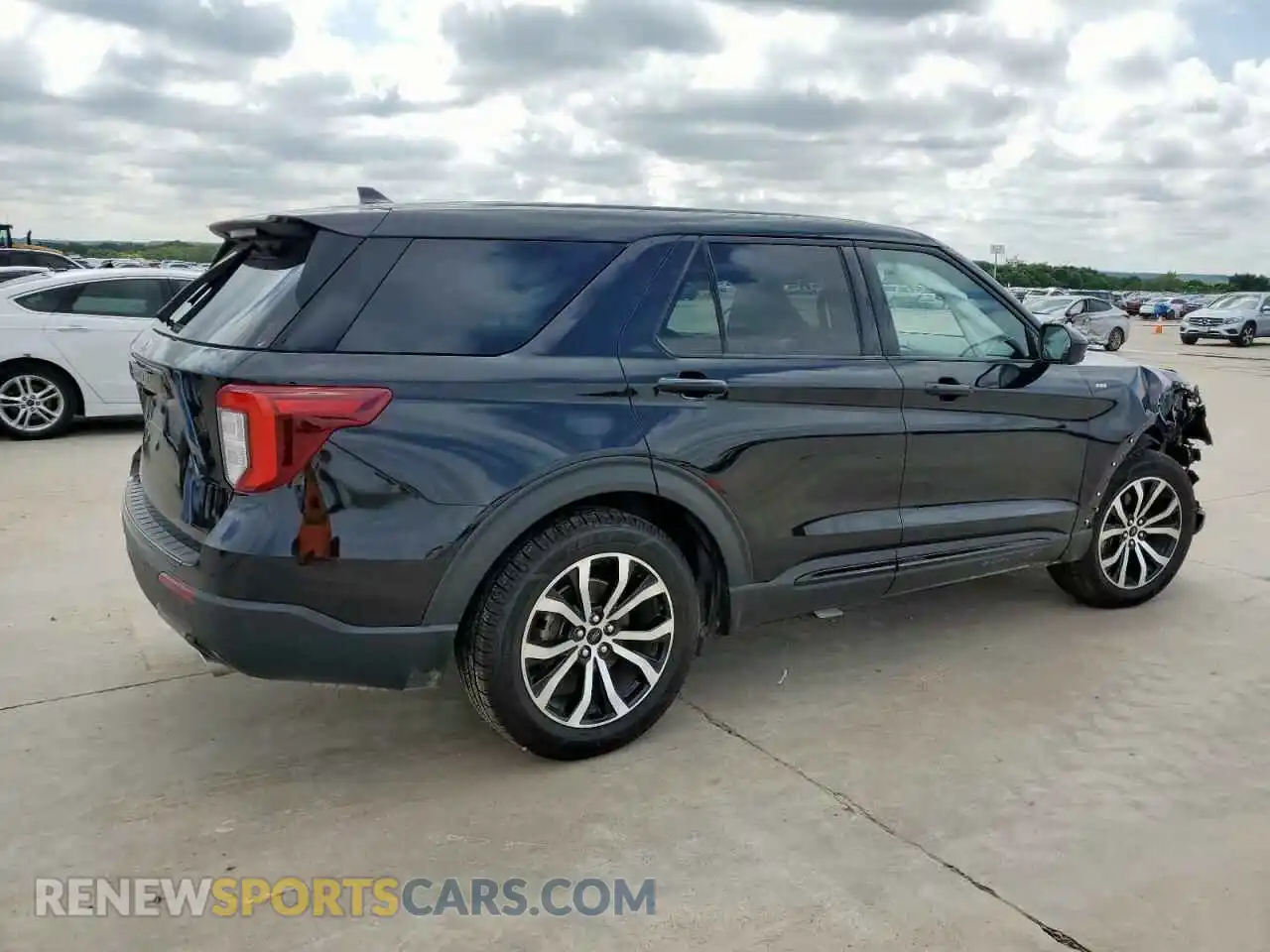 3 Photograph of a damaged car 1FMSK7KH0NGB06232 FORD EXPLORER 2022