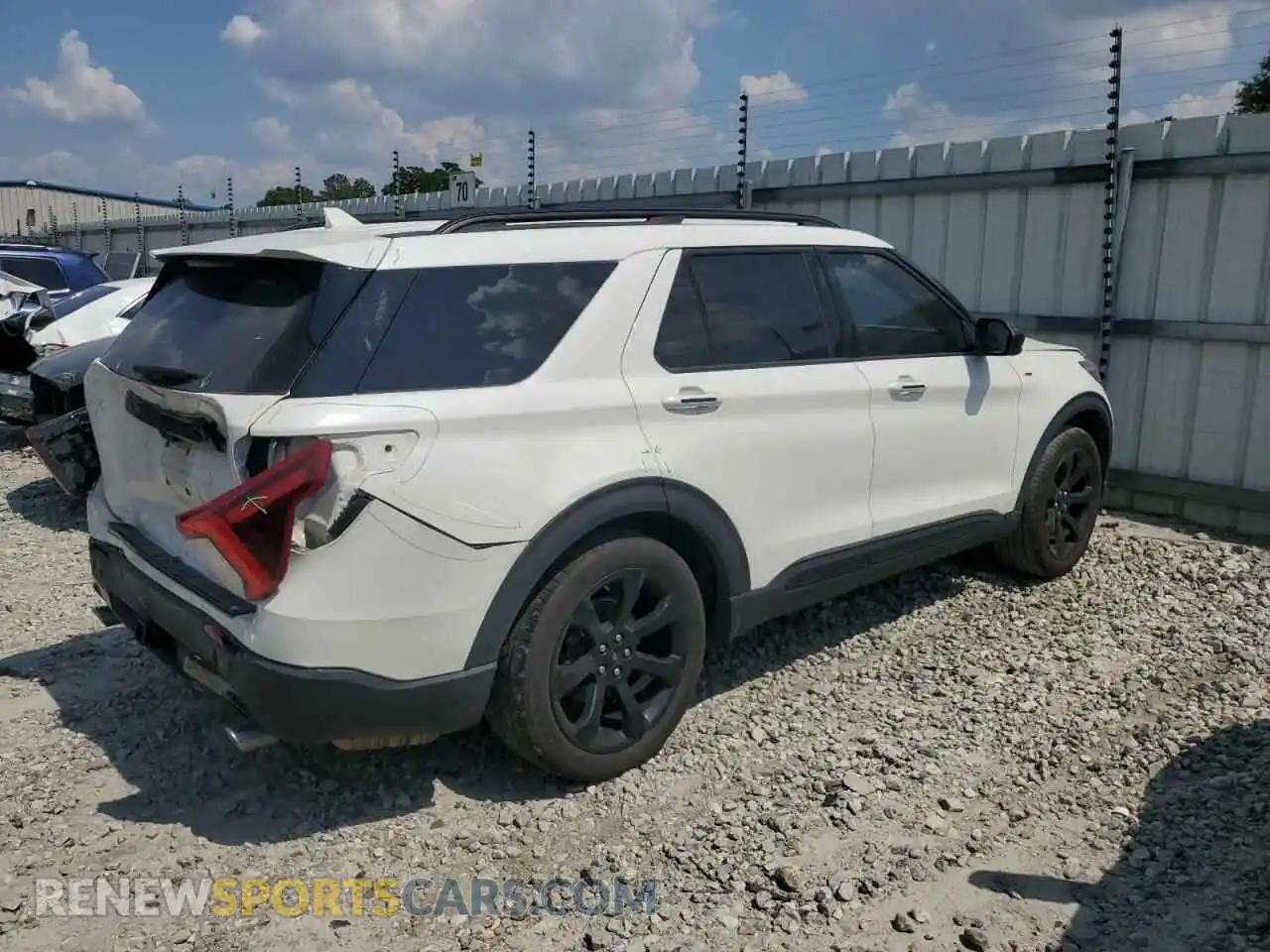 3 Photograph of a damaged car 1FMSK7KH1NGC29313 FORD EXPLORER 2022