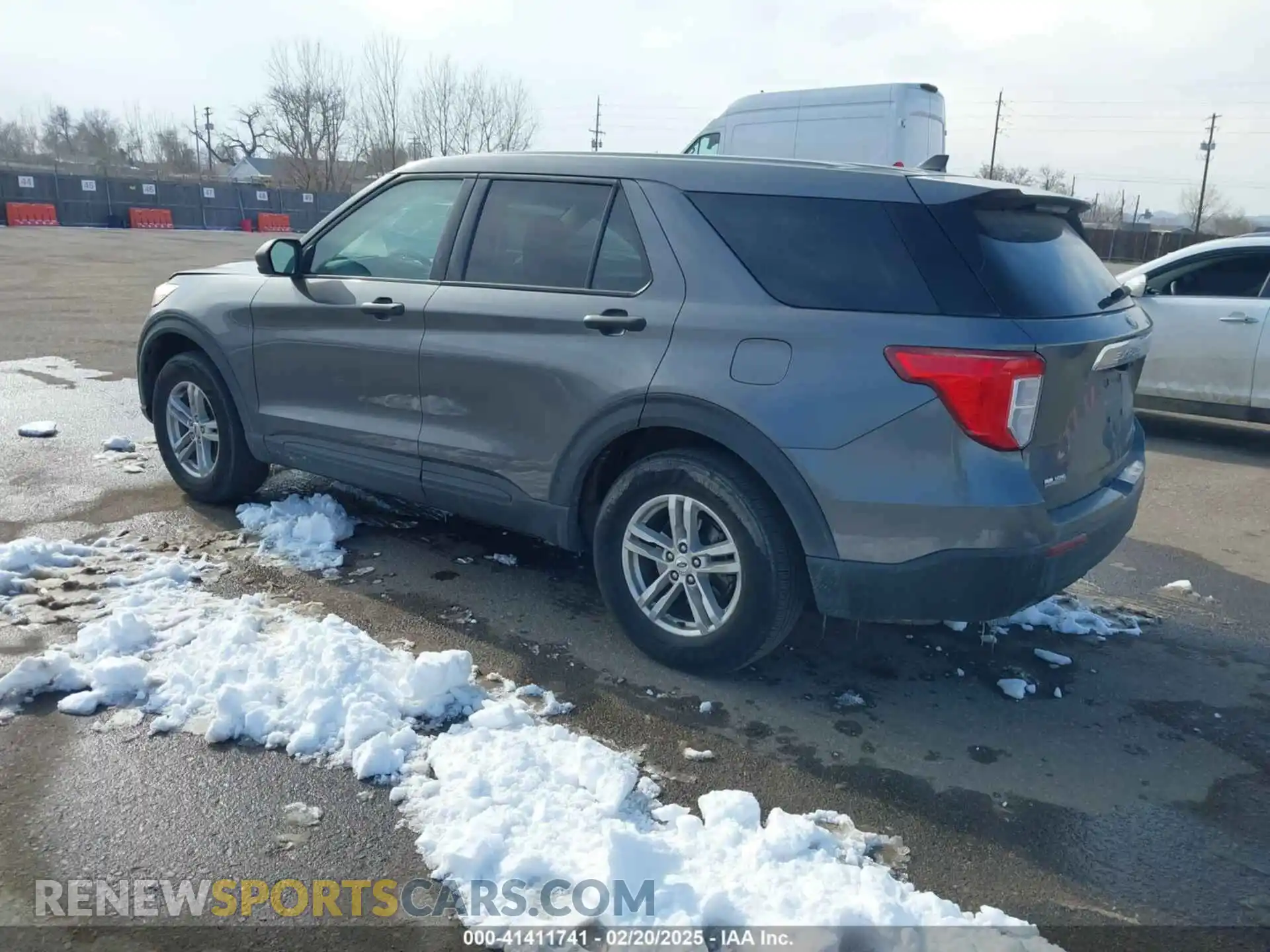 3 Photograph of a damaged car 1FMSK8BHXNGA50337 FORD EXPLORER 2022