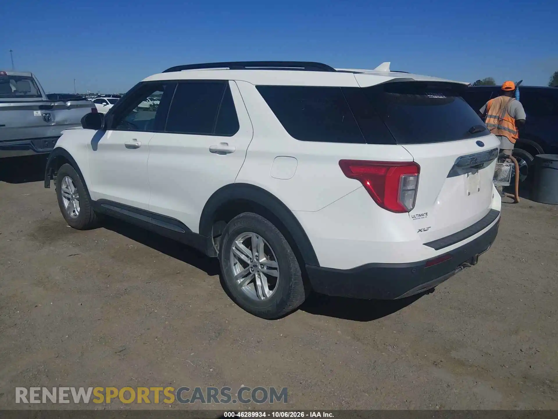 3 Фотография поврежденного автомобиля 1FMSK8DH0NGA25458 FORD EXPLORER 2022