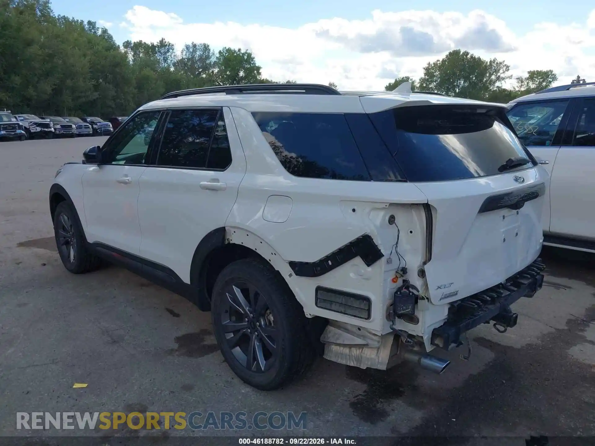 3 Photograph of a damaged car 1FMSK8DH0NGA98412 FORD EXPLORER 2022