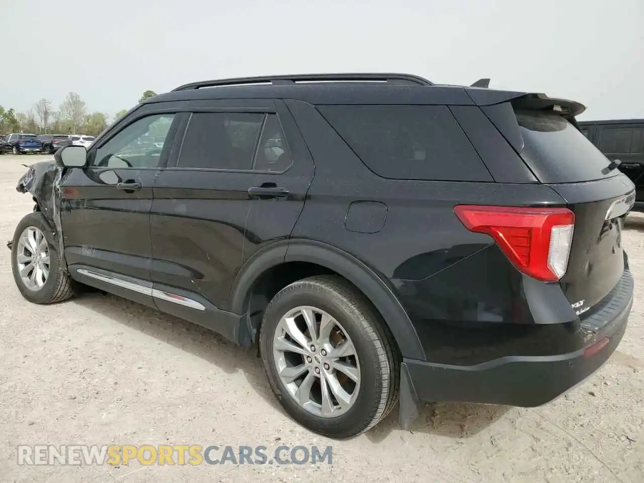 2 Photograph of a damaged car 1FMSK8DH0NGB62870 FORD EXPLORER 2022