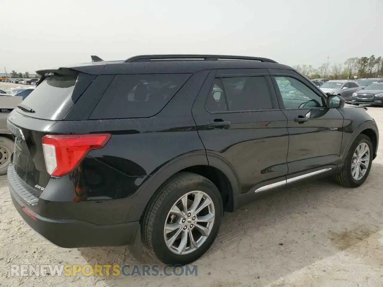 3 Photograph of a damaged car 1FMSK8DH0NGB62870 FORD EXPLORER 2022