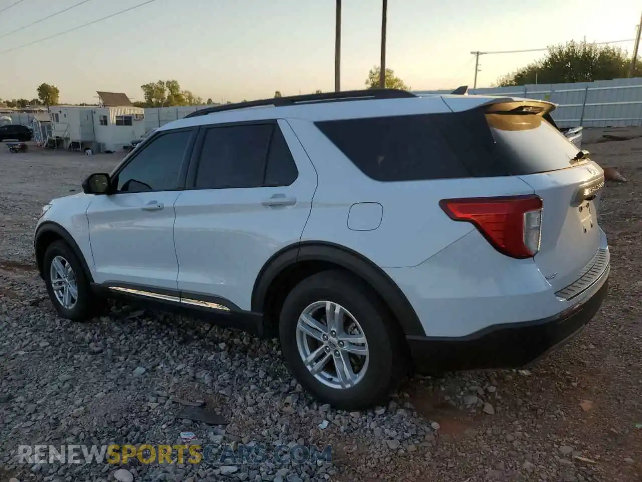 2 Photograph of a damaged car 1FMSK8DH2NGA51303 FORD EXPLORER 2022
