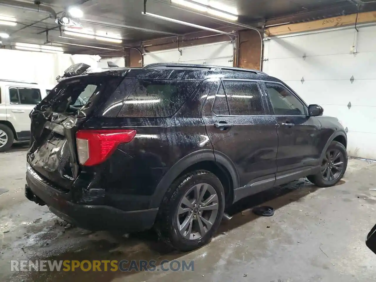 3 Photograph of a damaged car 1FMSK8DH2NGB09622 FORD EXPLORER 2022