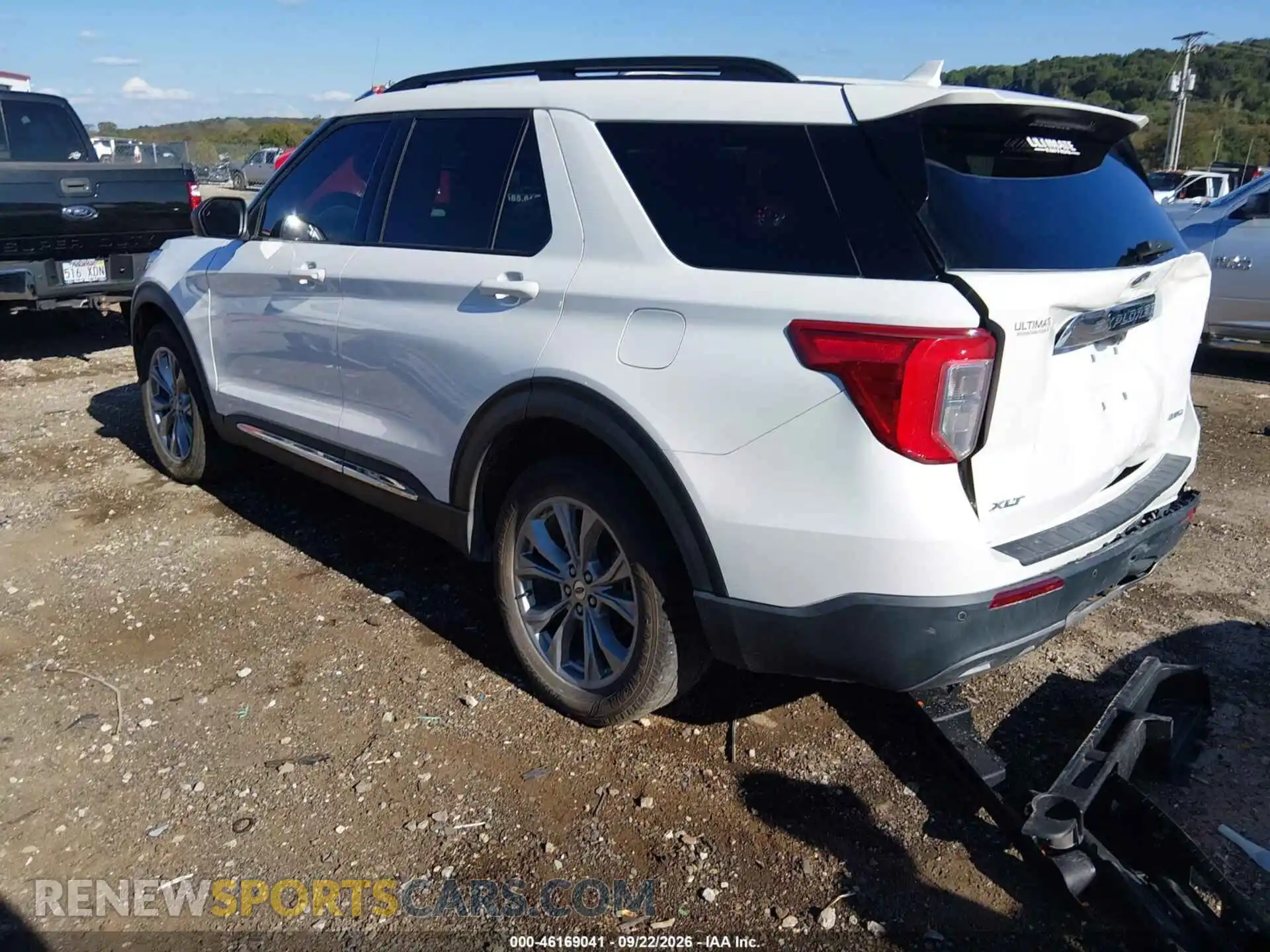 3 Фотография поврежденного автомобиля 1FMSK8DH2NGB44788 FORD EXPLORER 2022