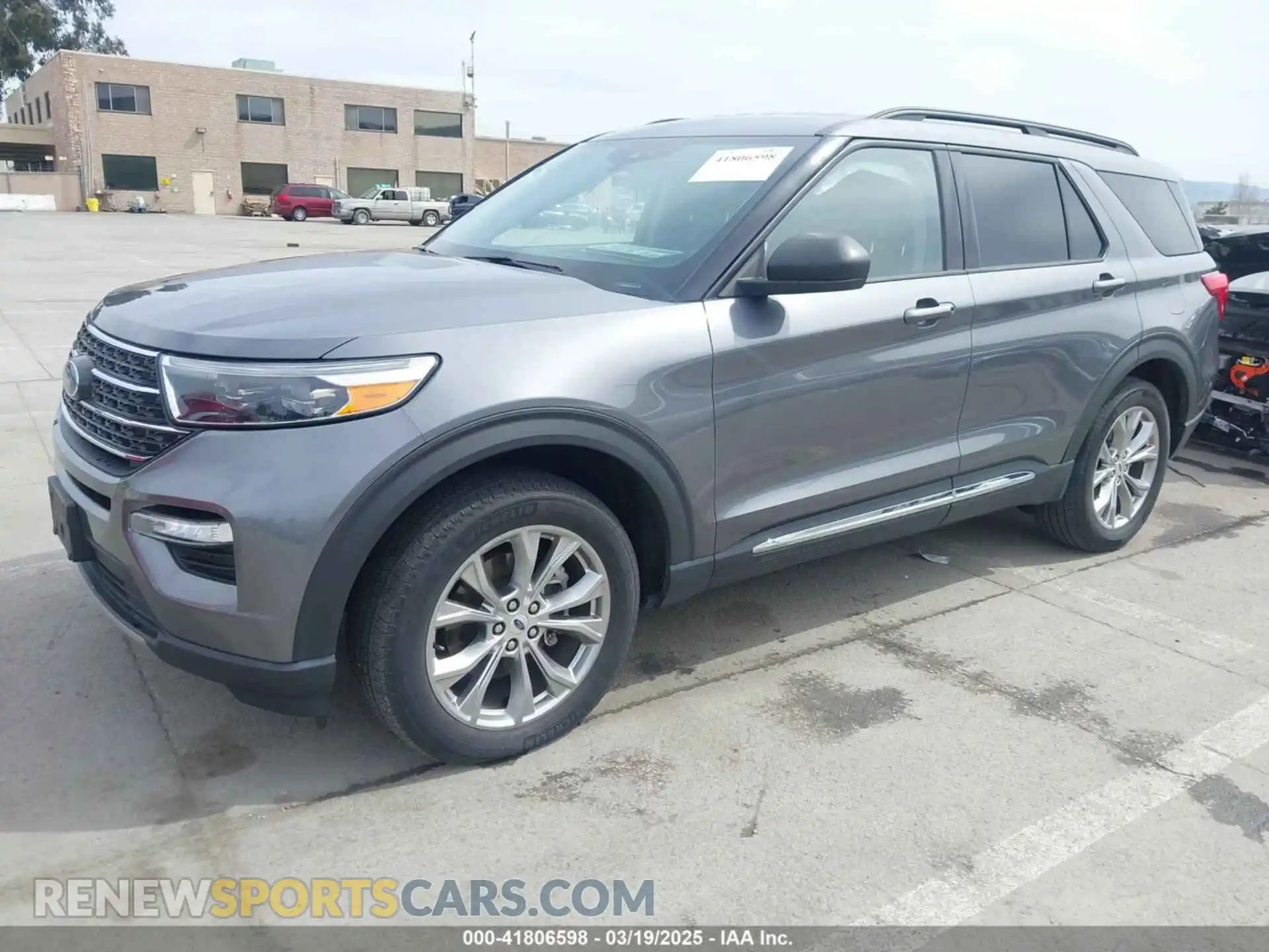 2 Photograph of a damaged car 1FMSK8DH3NGA72502 FORD EXPLORER 2022