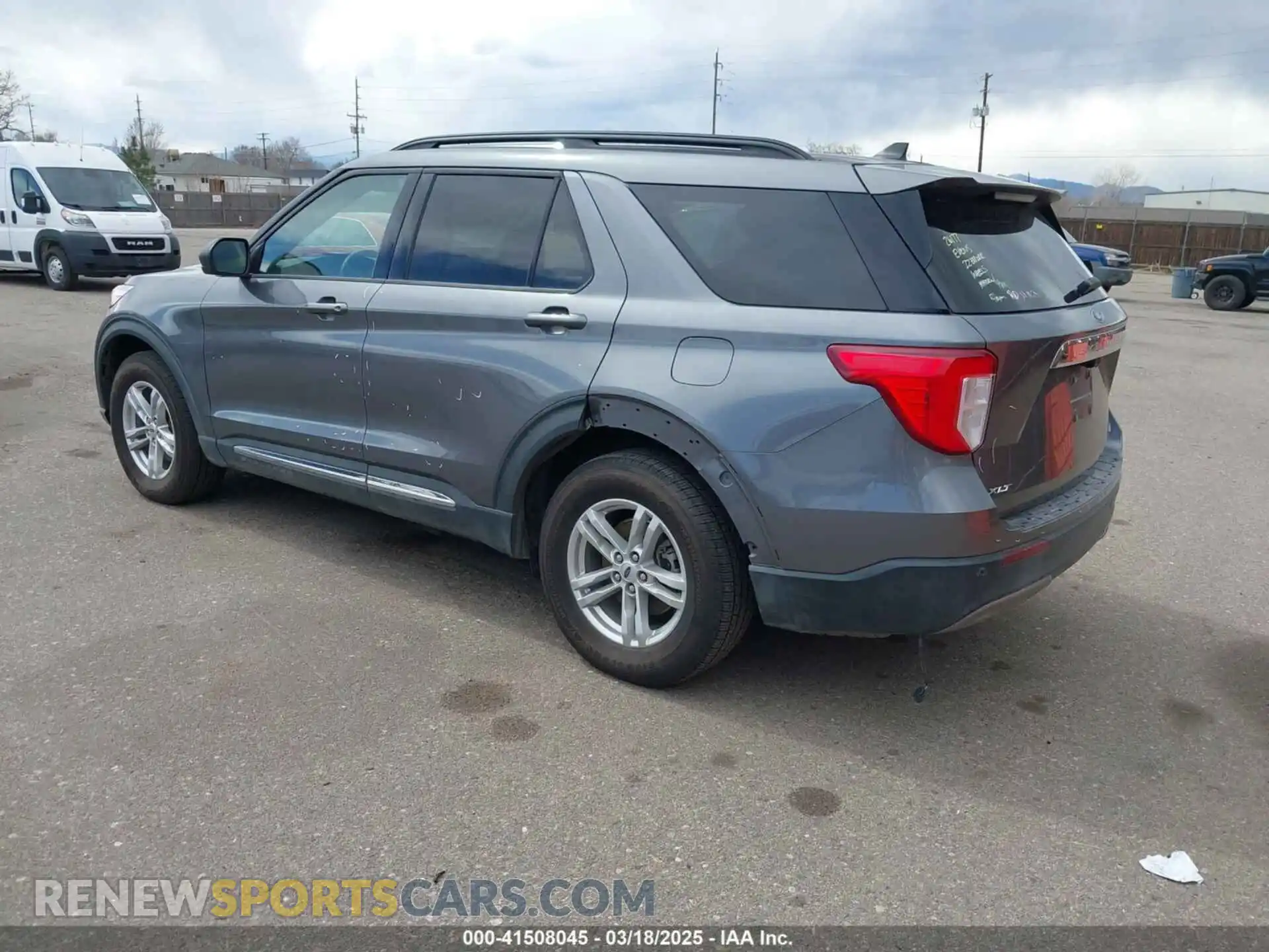 3 Photograph of a damaged car 1FMSK8DH4NGA11739 FORD EXPLORER 2022
