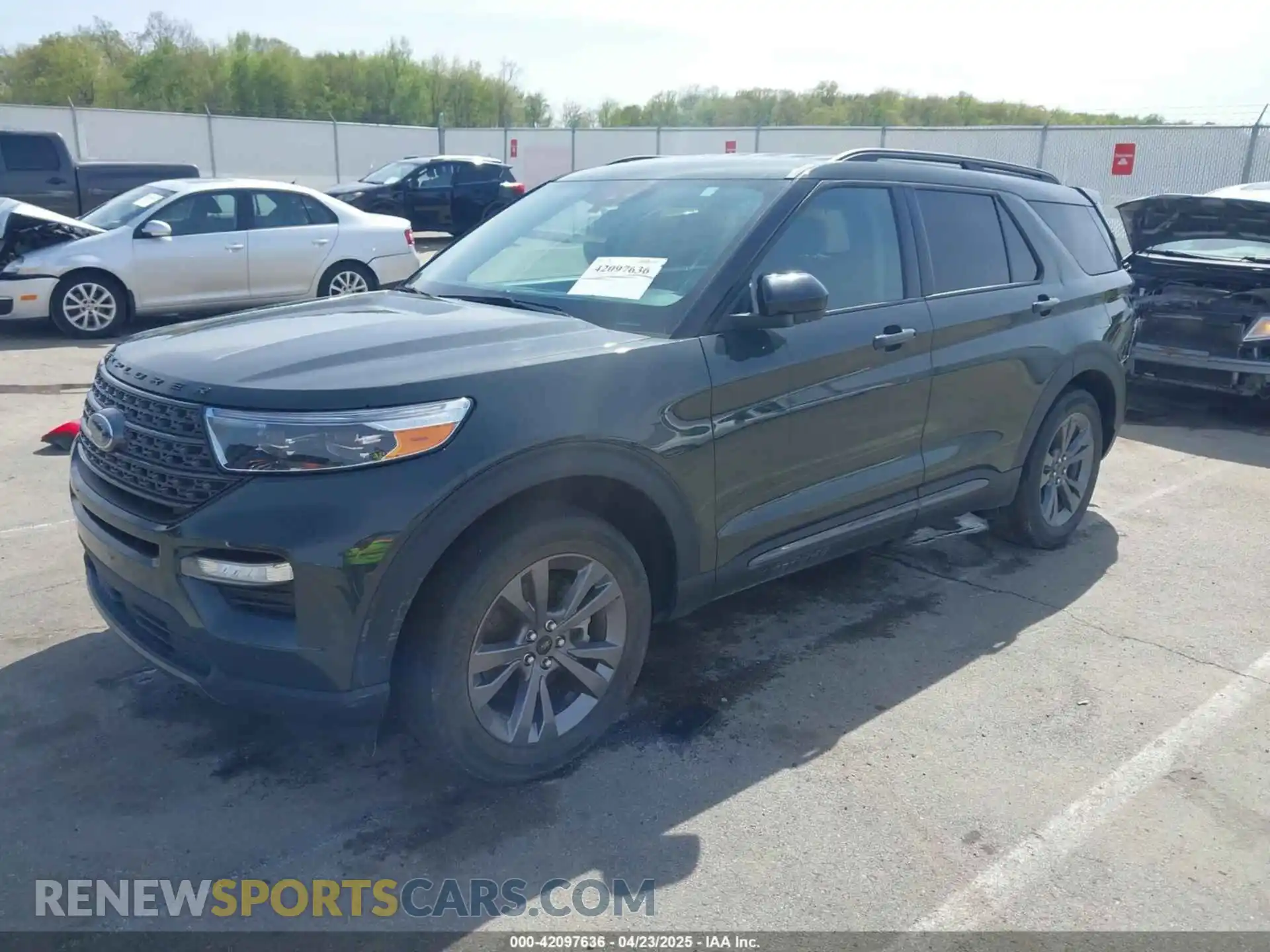 2 Photograph of a damaged car 1FMSK8DH4NGB96648 FORD EXPLORER 2022