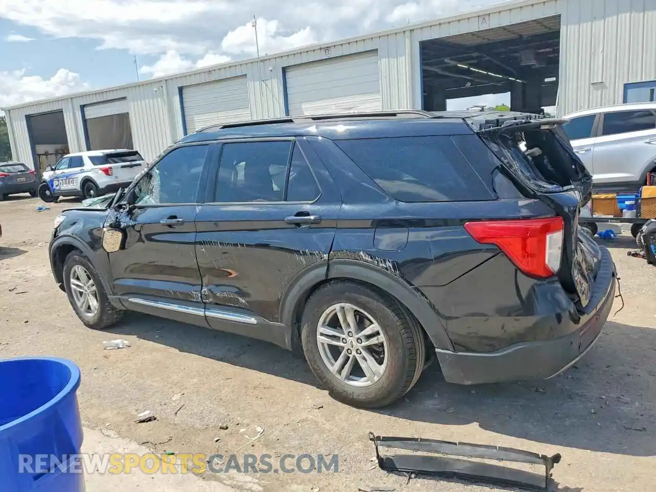 2 Photograph of a damaged car 1FMSK8DH5NGA52493 FORD EXPLORER 2022