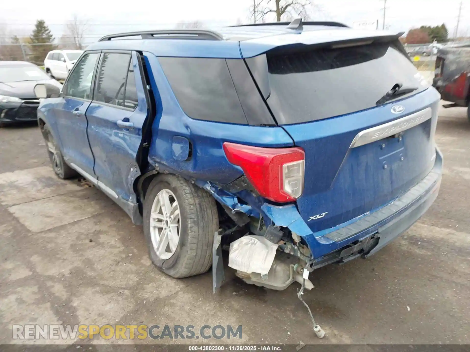 3 Photograph of a damaged car 1FMSK8DH5NGA70556 FORD EXPLORER 2022
